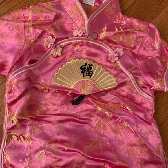 Asian children’s Dress-Up Outfit size 5T - Picture 2 of 3